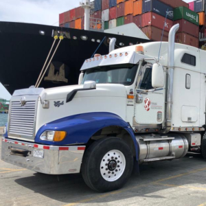 Panama Soluciones Logisticas Intl moves a transformer of 104 tons as part of a Solar Energy Project in Panama