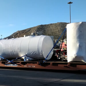 Conqueror Piraeus/Athens moves an oversized cargo of 35 tons with Mafi equipment